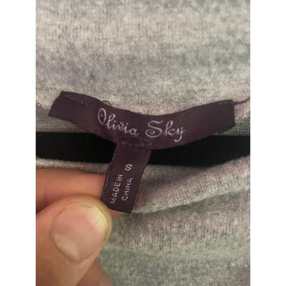 Olivia Sky Gray Soft Sweater - Picture 2 of 3